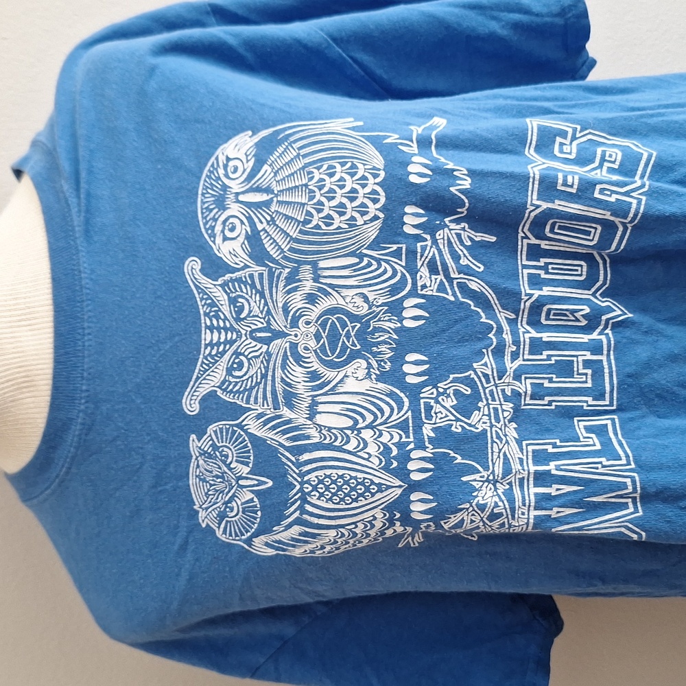 Blue Owl Liquors Graphic T-Shirt - Picture 3 of 4